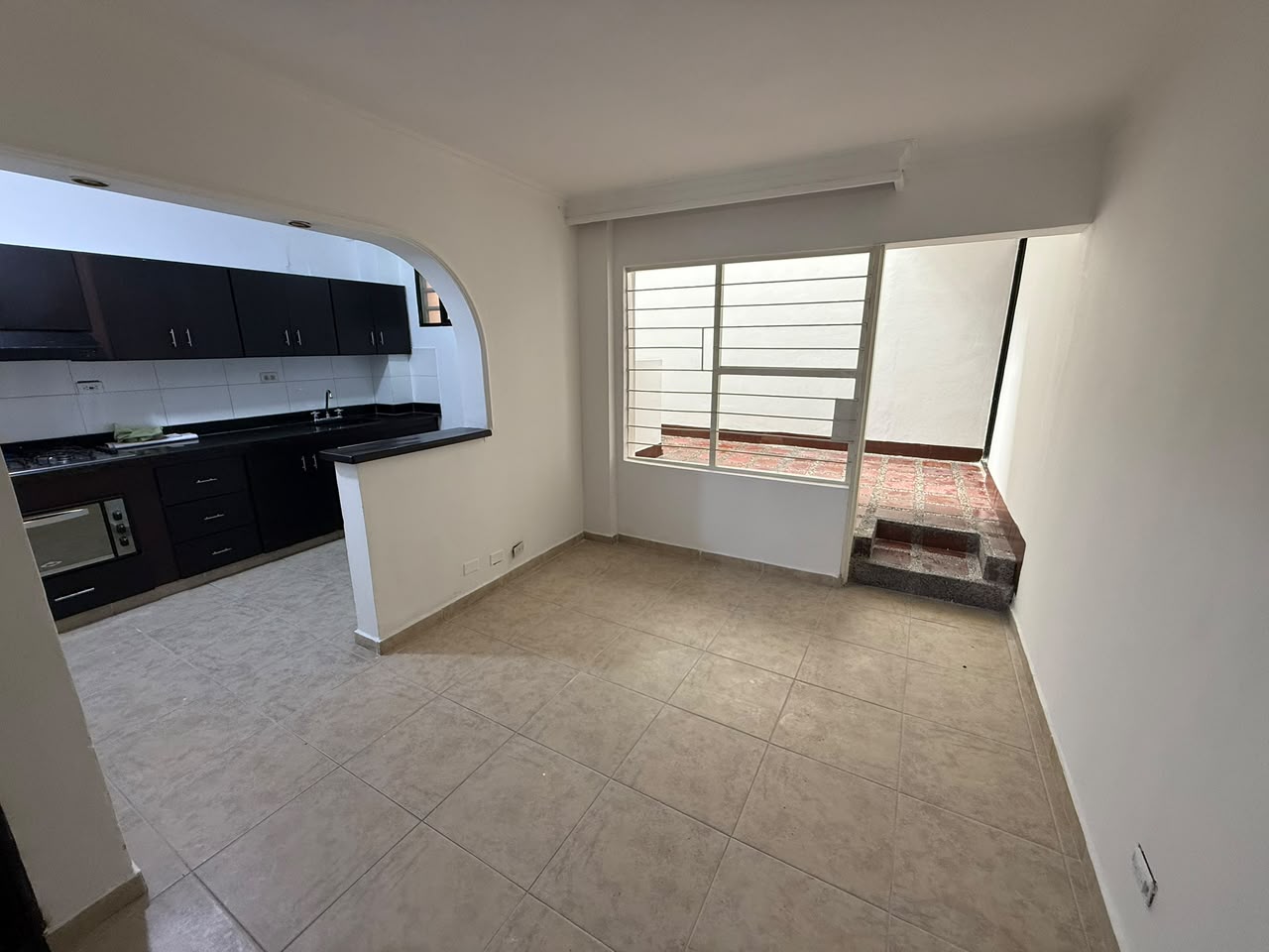 ARRIENDO APARTAMENTO EN SANTA MONICA