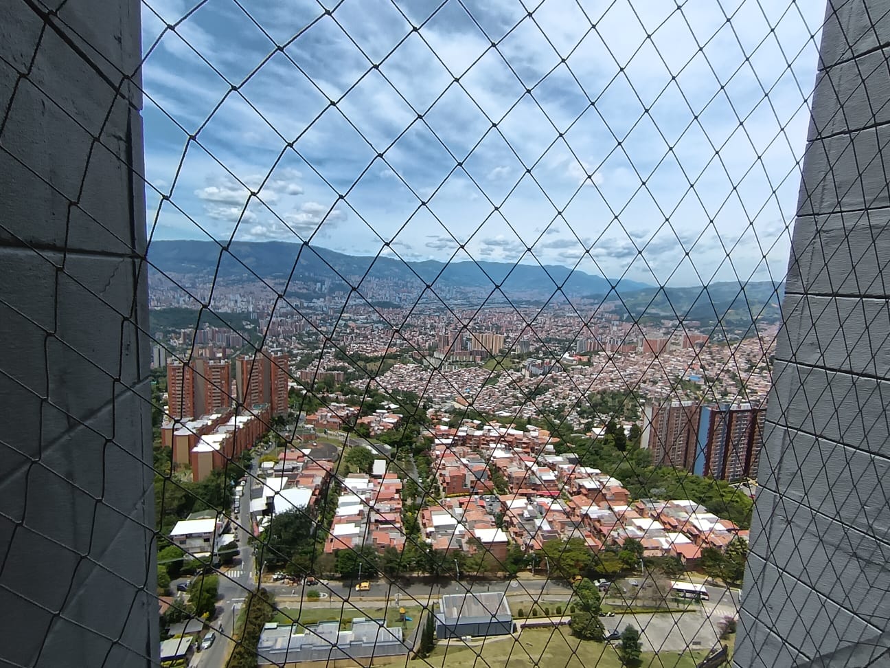 Vendo Apartamento Robledo Pajarito