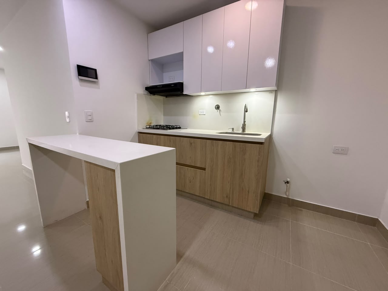 ARRIENDO APARTAESTUDIO EN CALASANZ PARTE BAJA