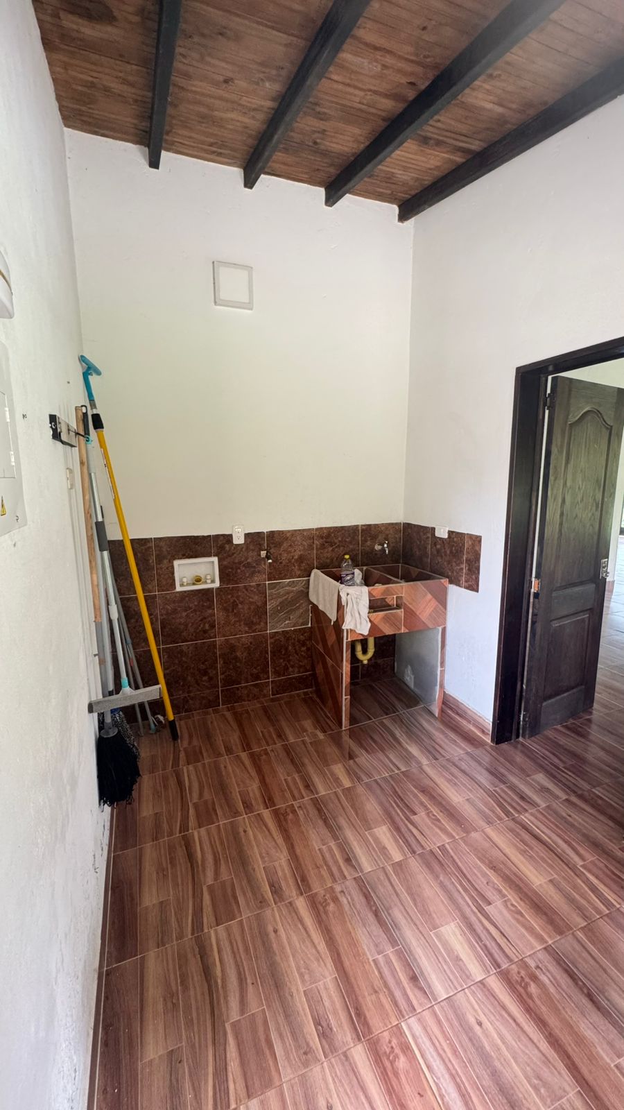 ARRIENDO CASA FINCA EN RIO NEGRO