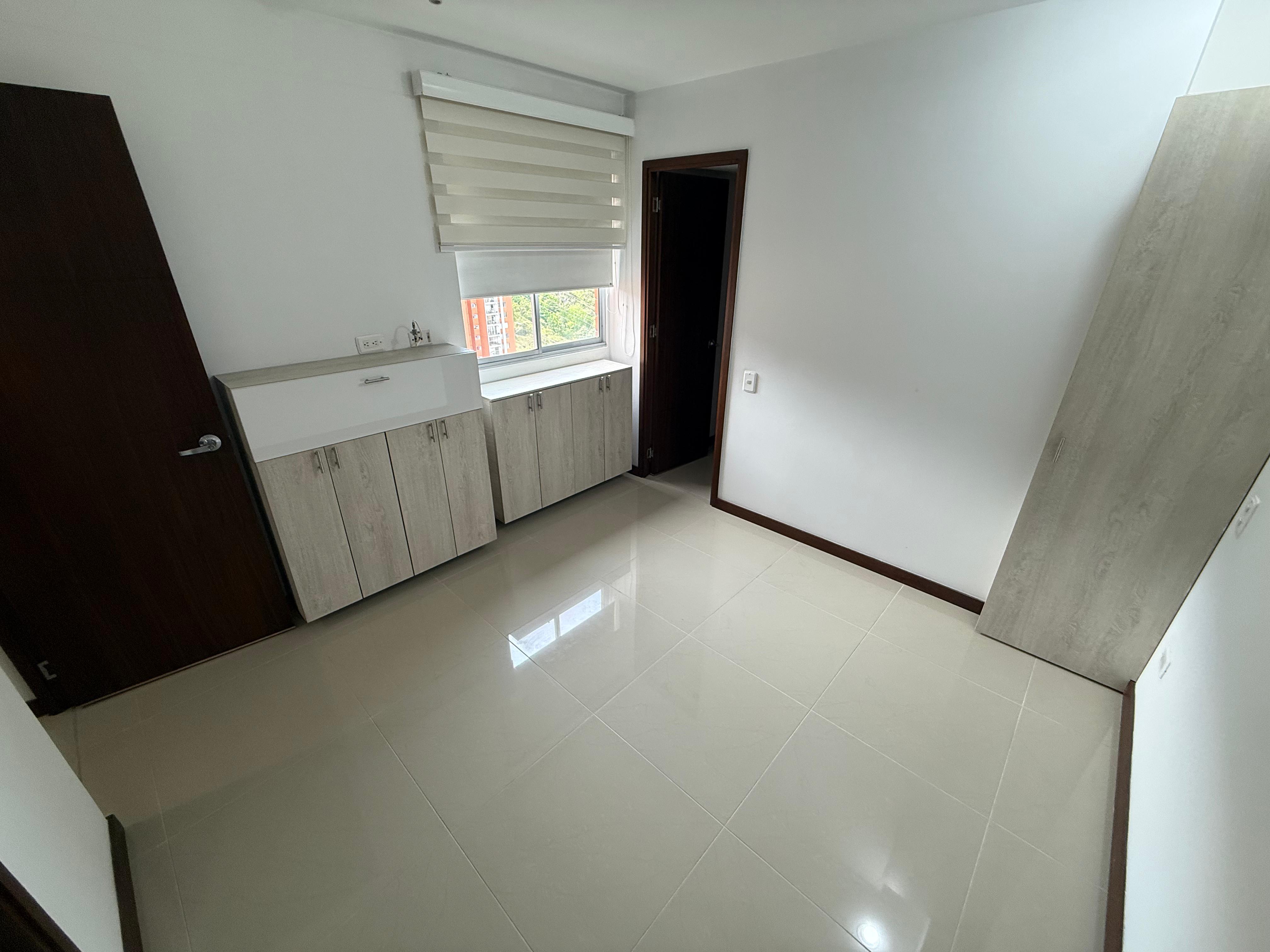 Arriendo Apartamento Calasanz