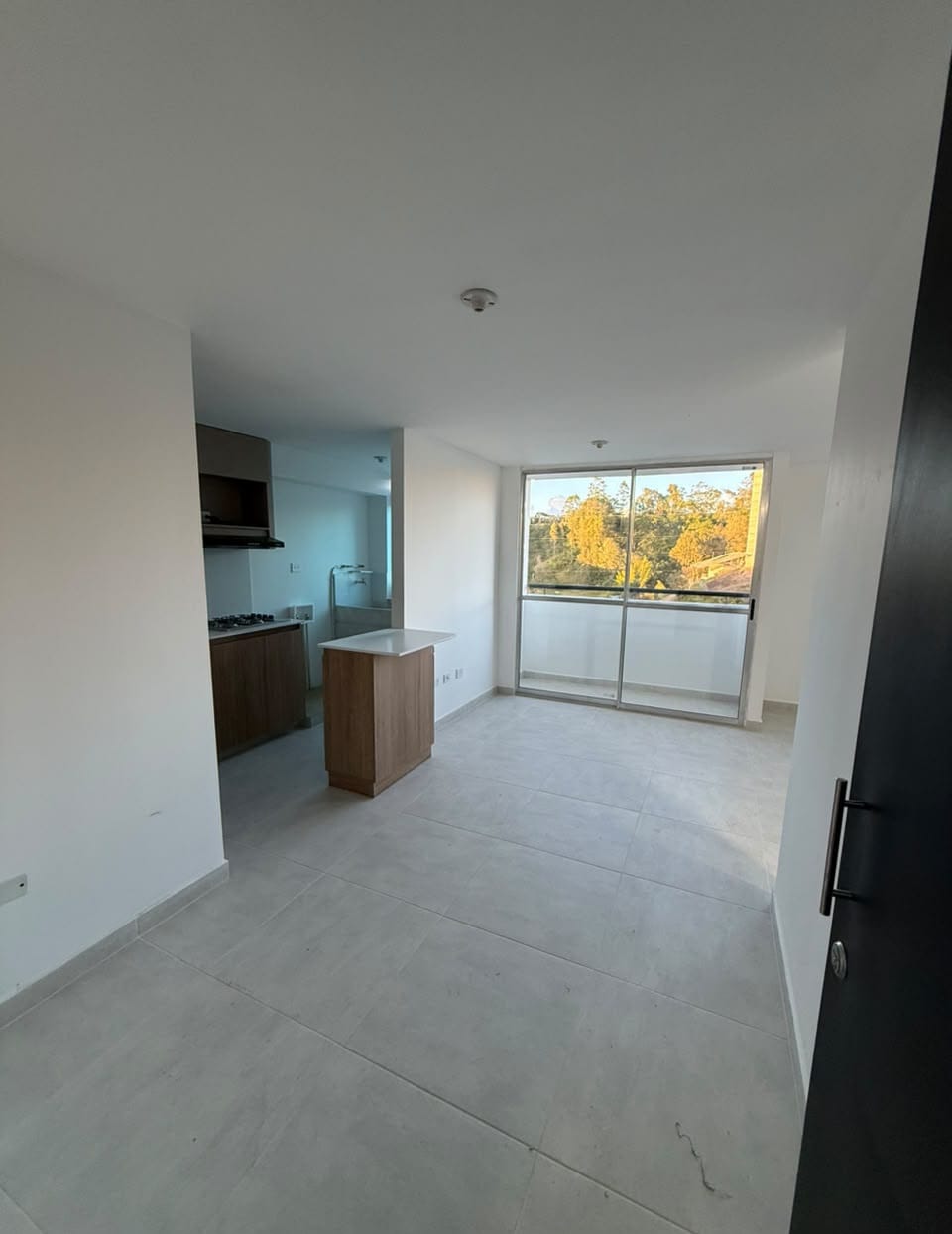 ARRIENDO APARTAMENTO EN RIO NEGRO