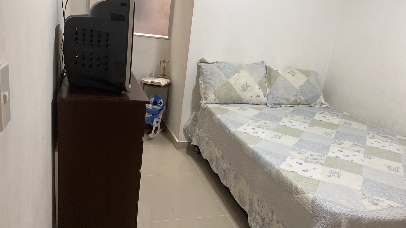 VENDO APARTAMENTO EN FLORENCIA BELLO