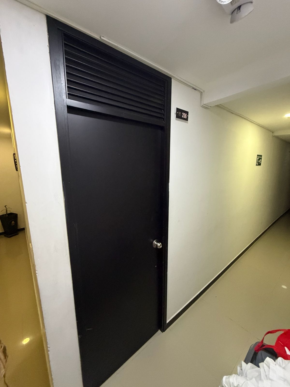 VENDO HOTEL EN LAURELES