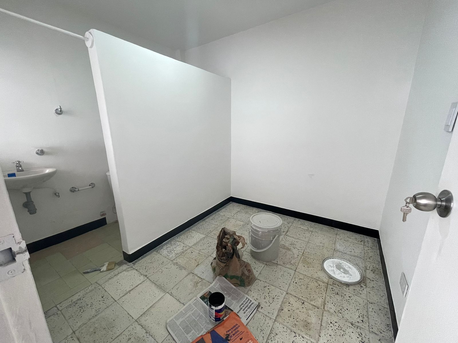 ARRIENDO CASA SANTA MONICA  PRIMER PISO