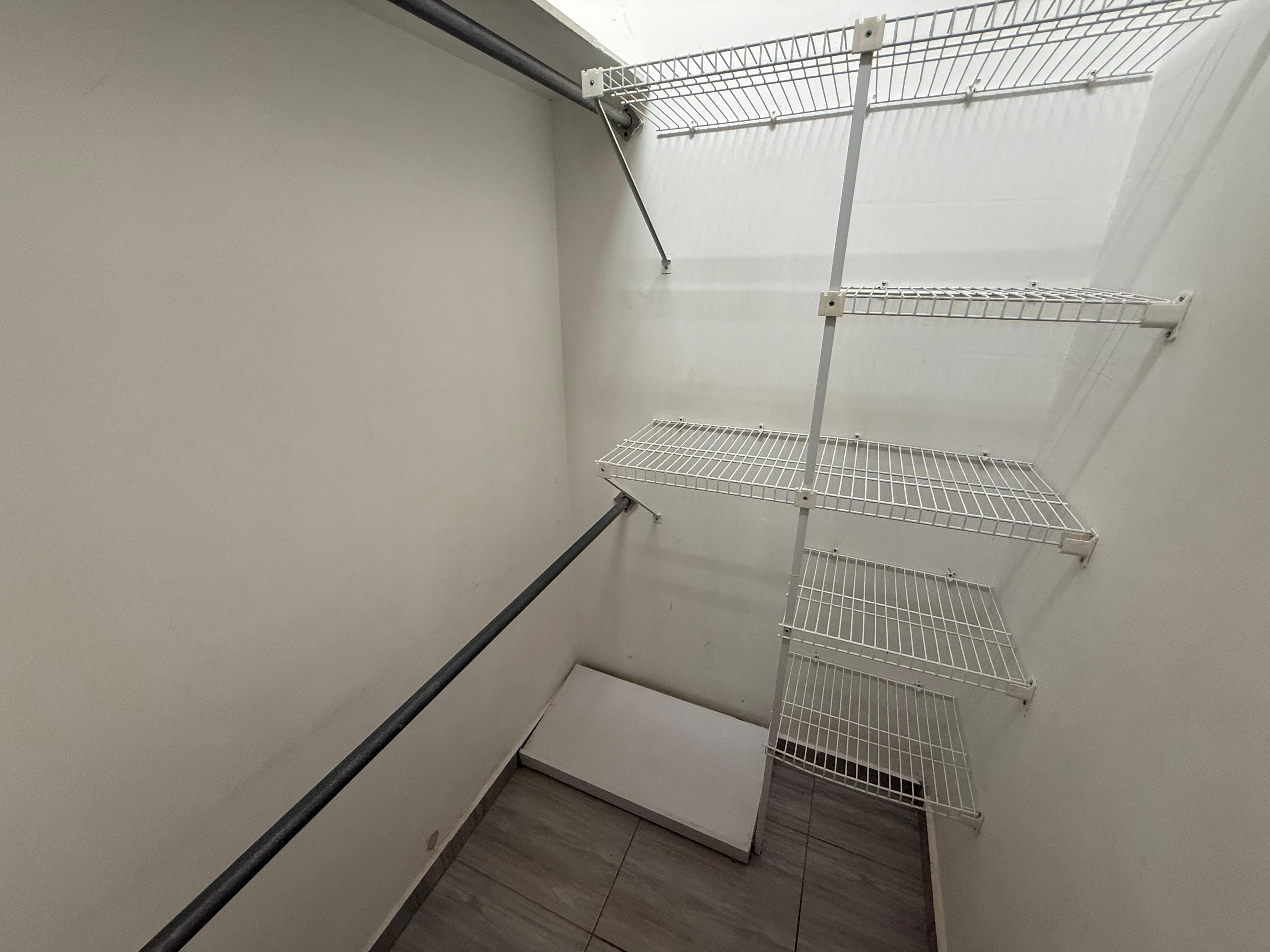 ARRIENDO CASA EN LA LOMA DE LOS BERNAL