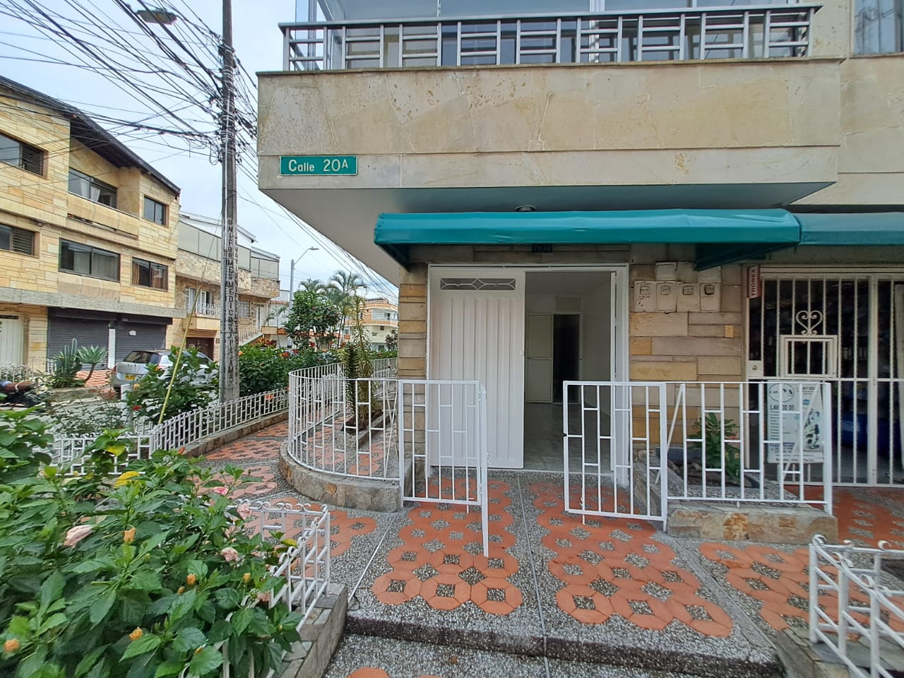 ARRIENDO LOCAL BELEN LA GLORIA