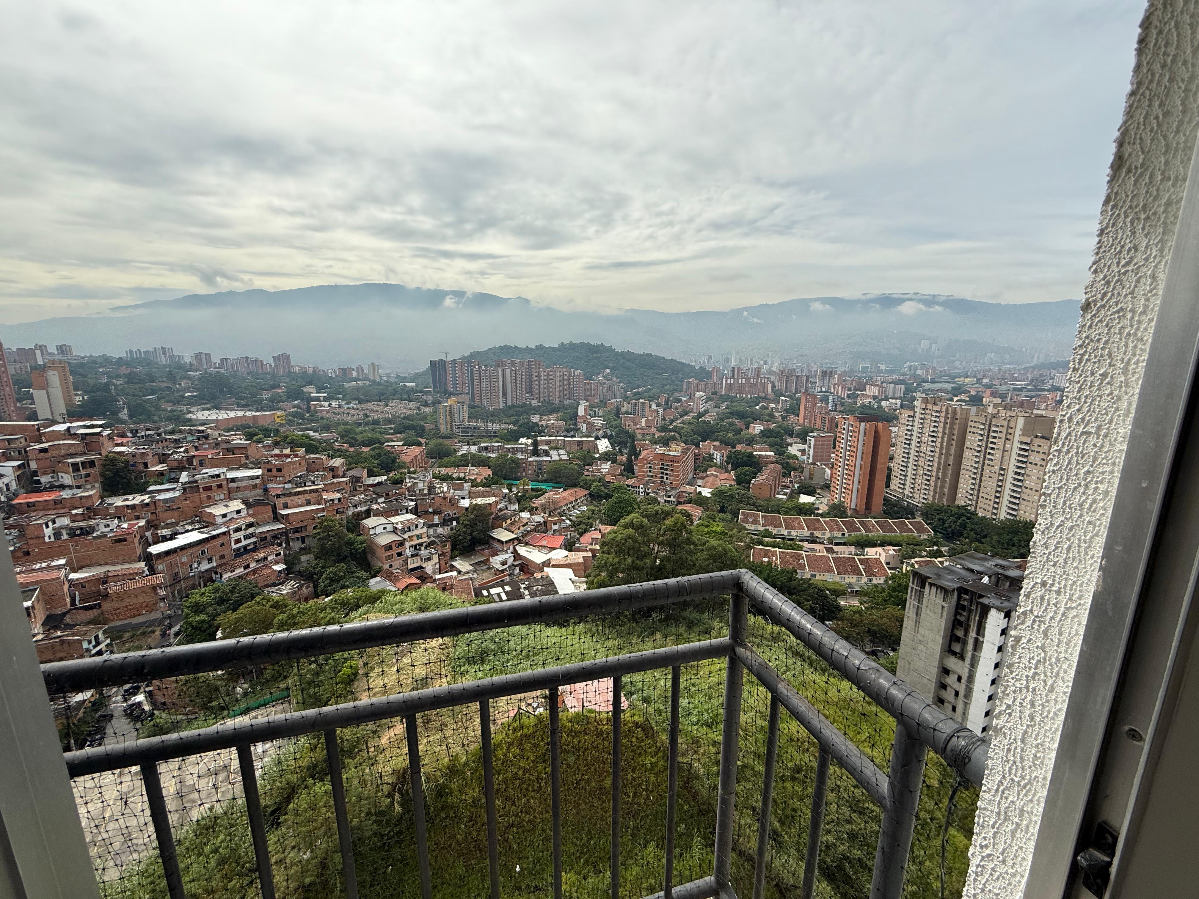VENTA APARTAMENTO EN CALASANZ