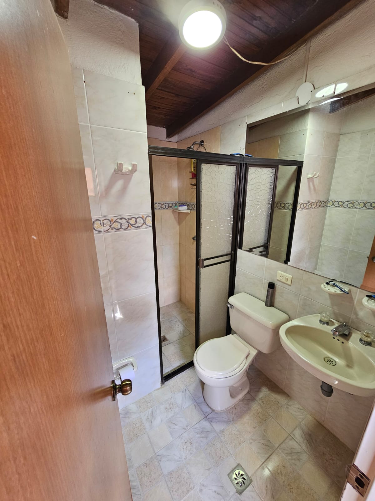 VENTA CASA EN LA AMERICA