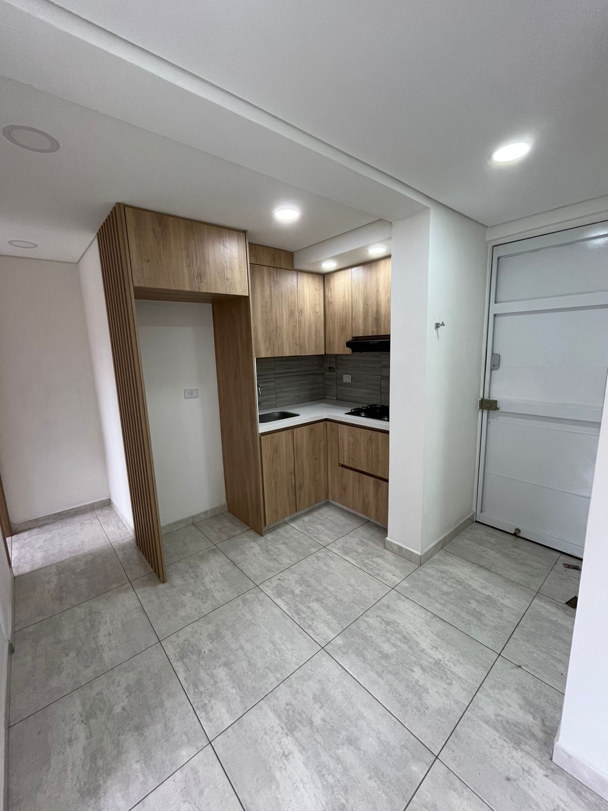 Arriendo Aparta-Estudio