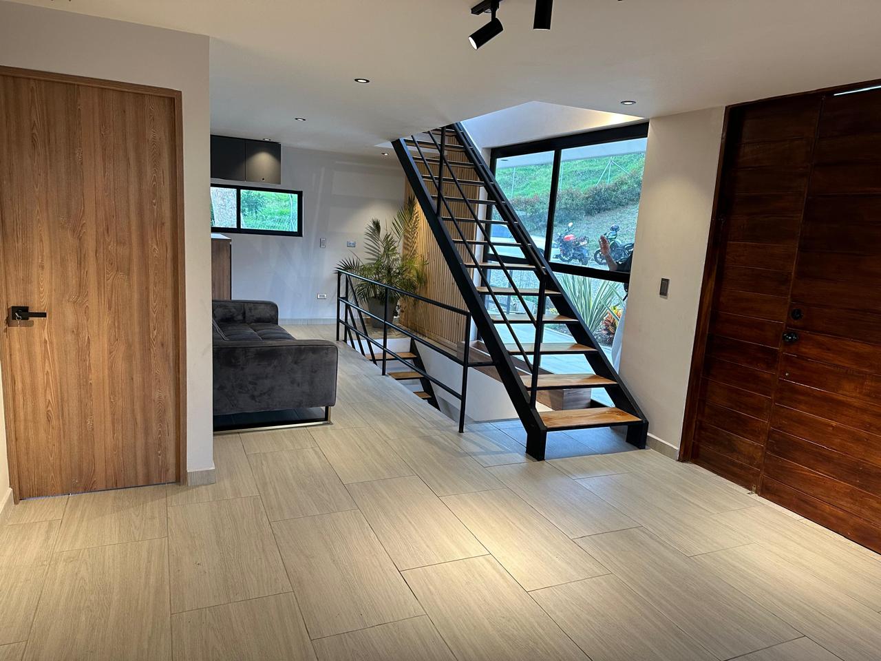 CASA FINCA EN VENTA UBICADO EN GIRARDOTA