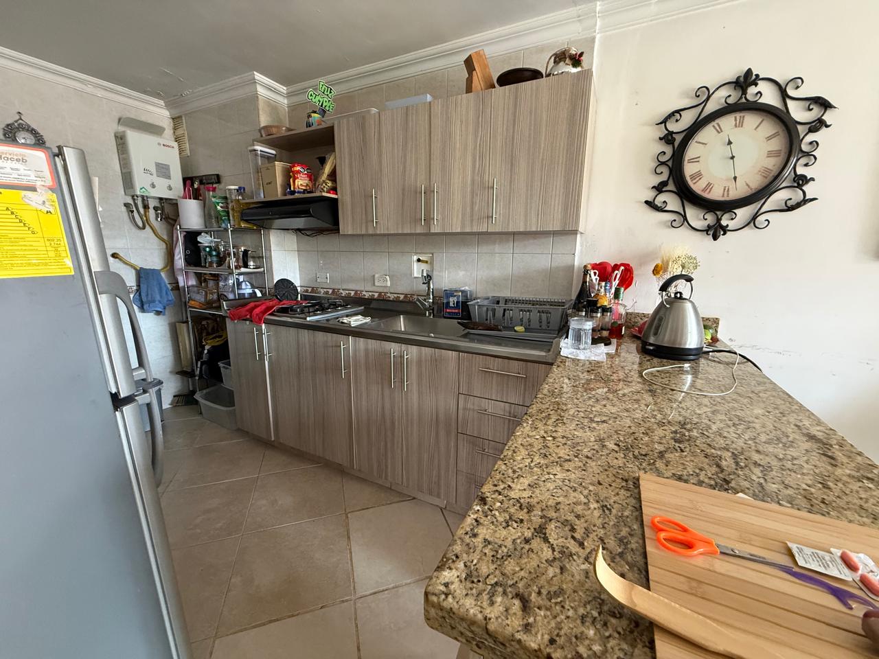 VENDO APARTAMENTO EN LAURELES