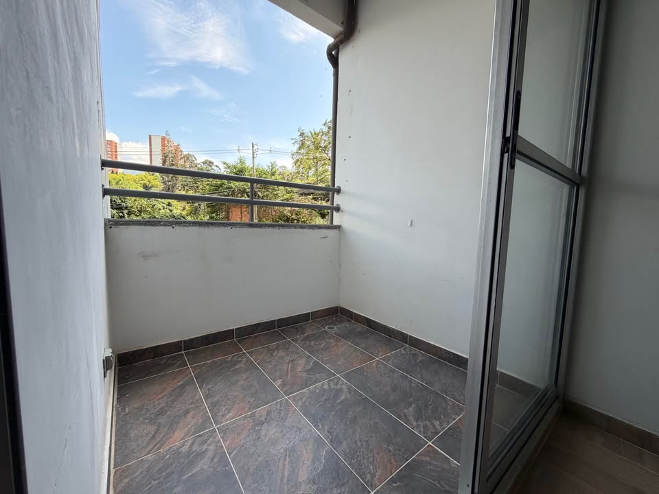 VENDO APARTAMENTO EN BELLO MADERA
