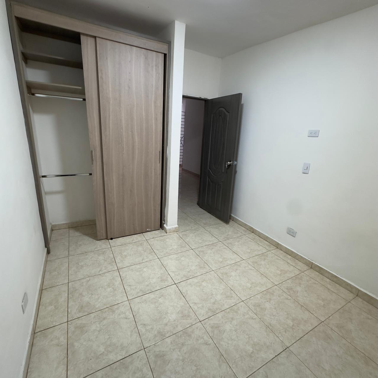 ARRIENDO APARTAMENTO EN SANTA LUCIA