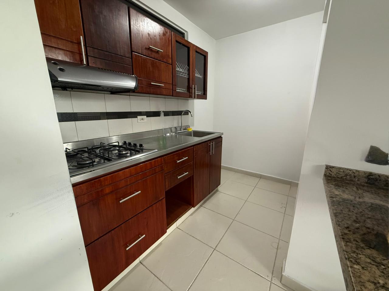 ARRIENDO APARTAMENTO EN CALASANZ PARTE ALTA