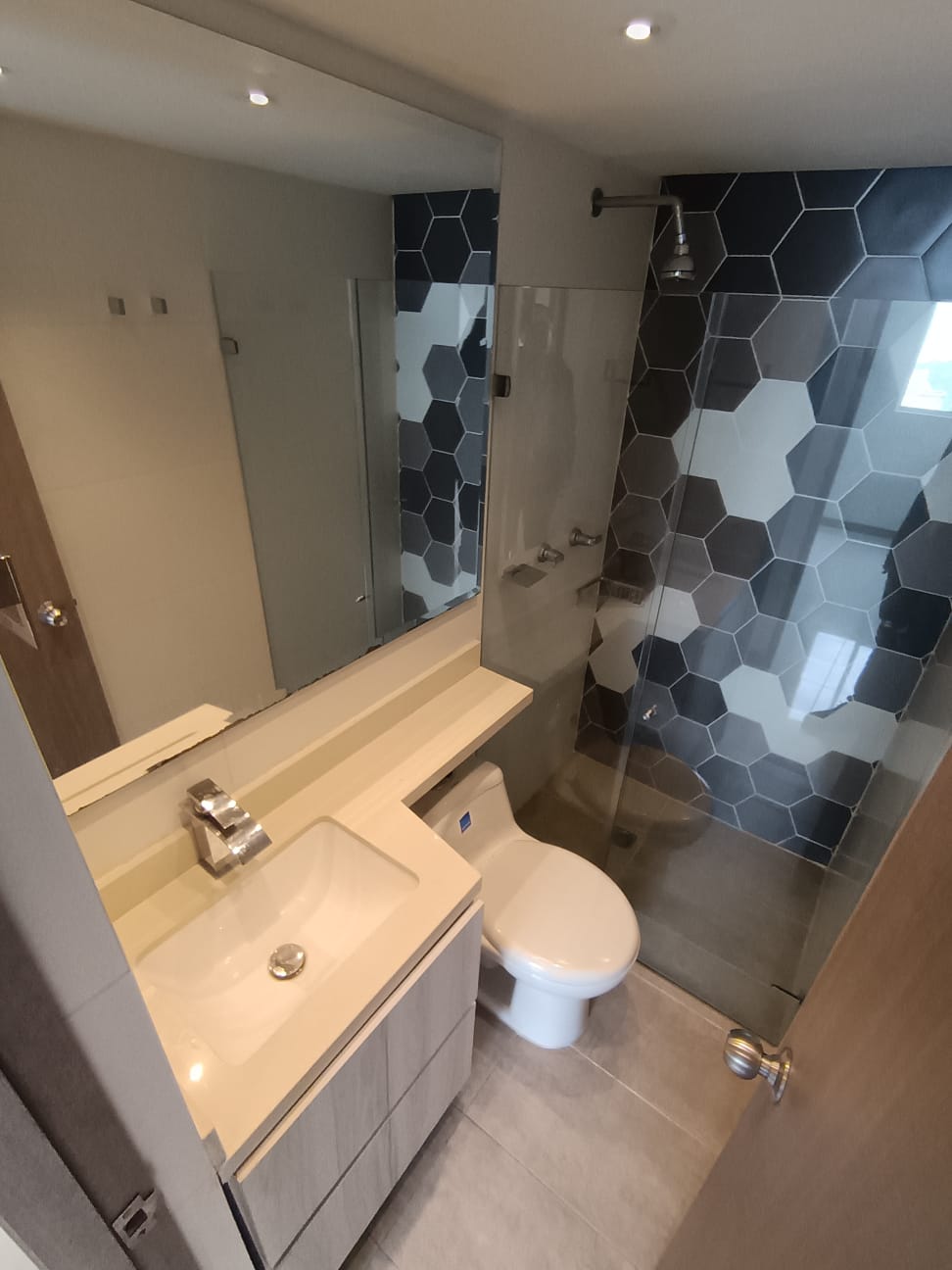 Arriendo Apartamento Robledo Pajarito