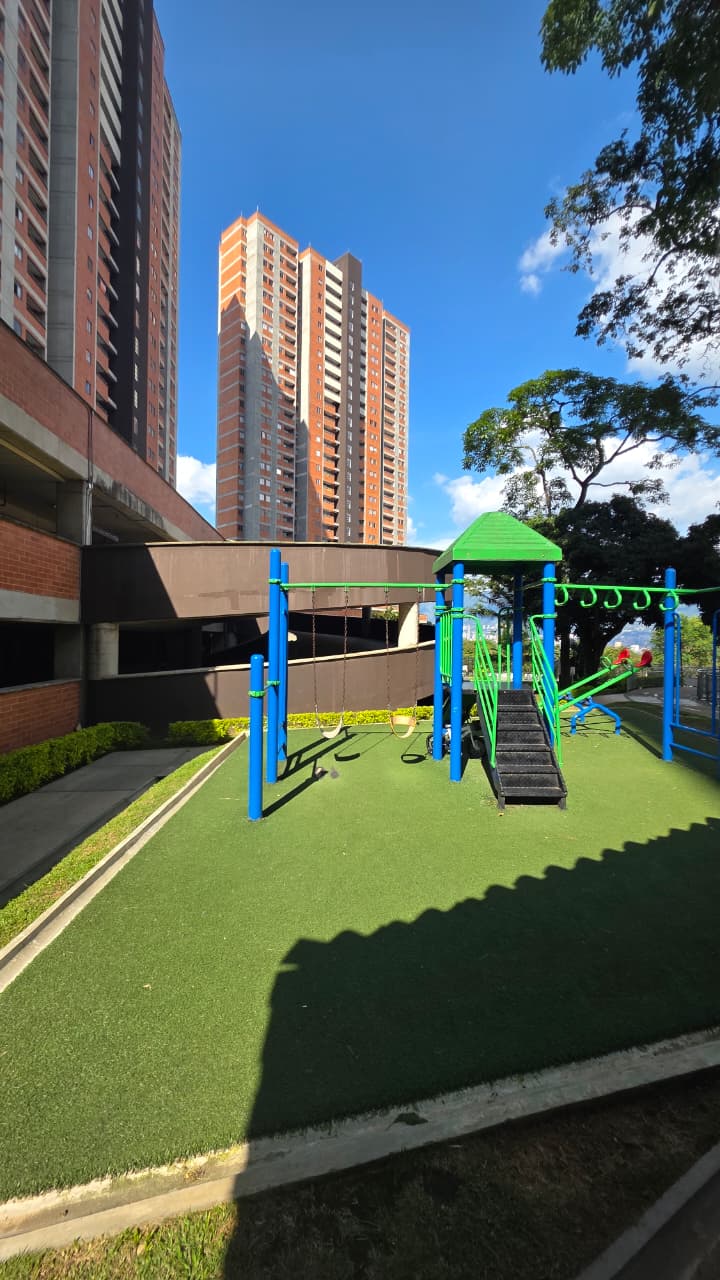 VENDO APARTAMENTO EN ITAGUI