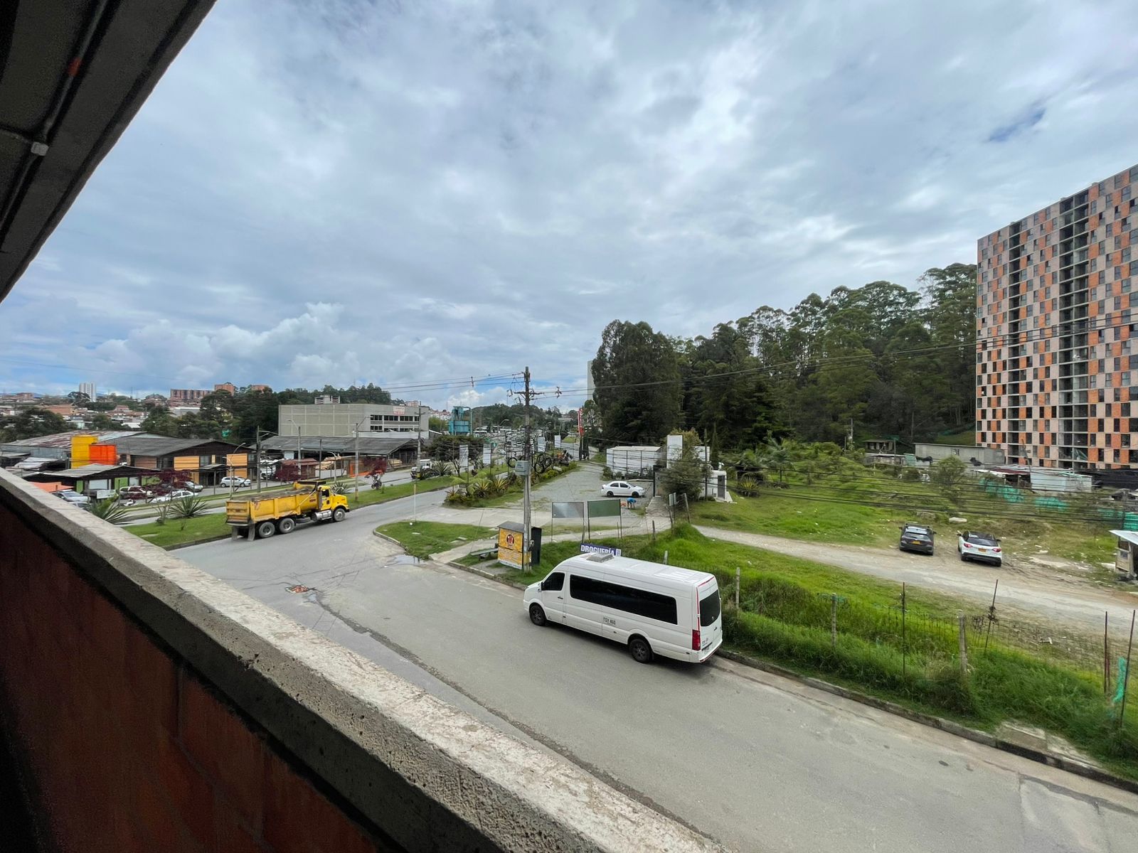 ARRIENDO LOCAL EN RIONEGRO