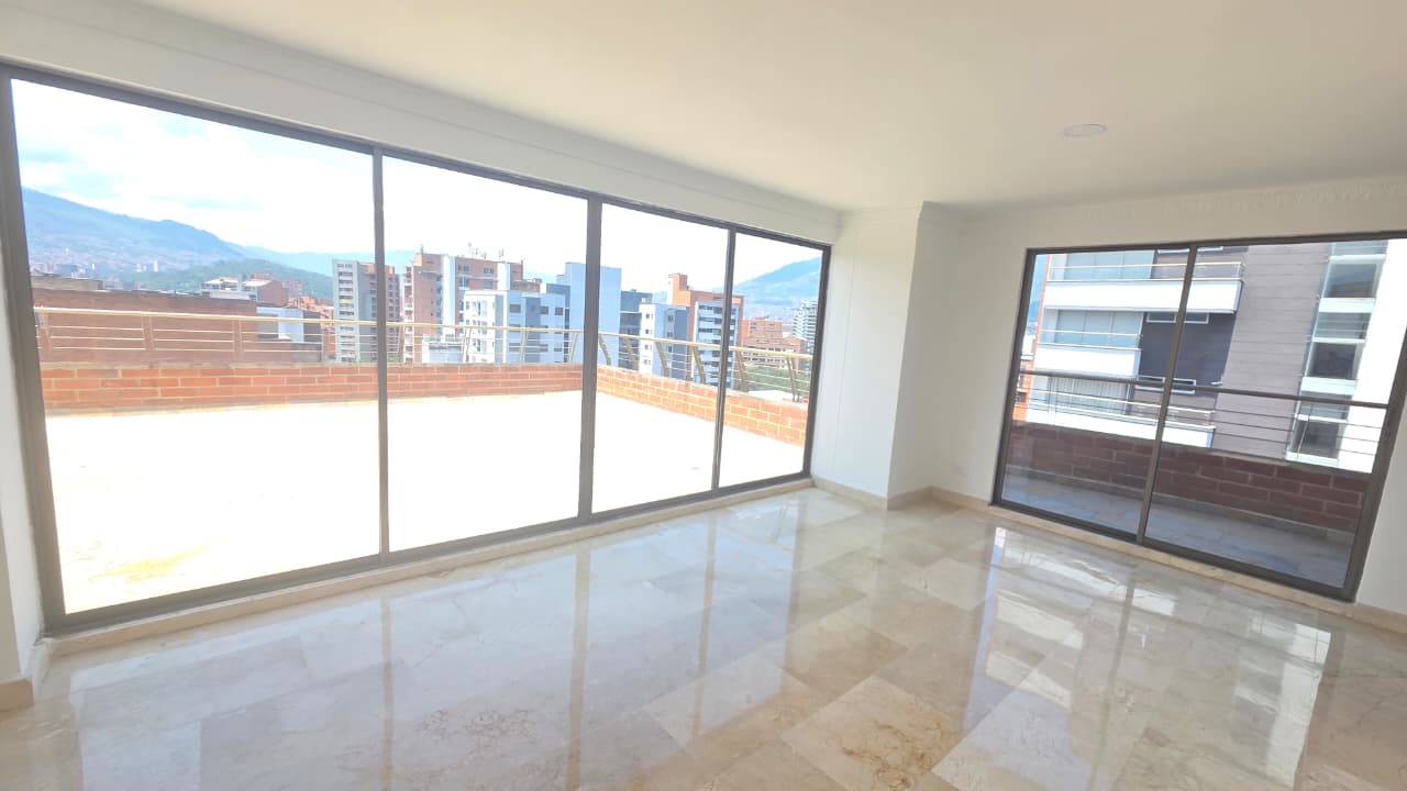 VENDO APARTAMENTO PENTHOUSE DUPLEX EN CONQUISTADORES