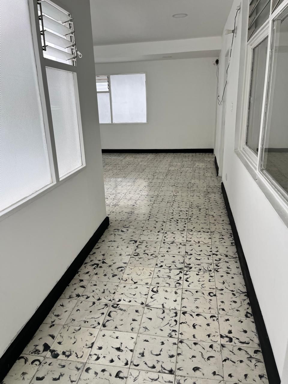 ARRIENDO OFICINA EN LA CASTELLANA