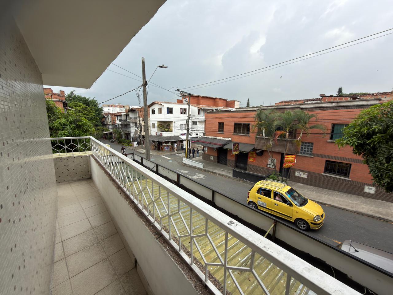 ARRIENDO CASA COMERCIAL EN BELEN LA GLORIA