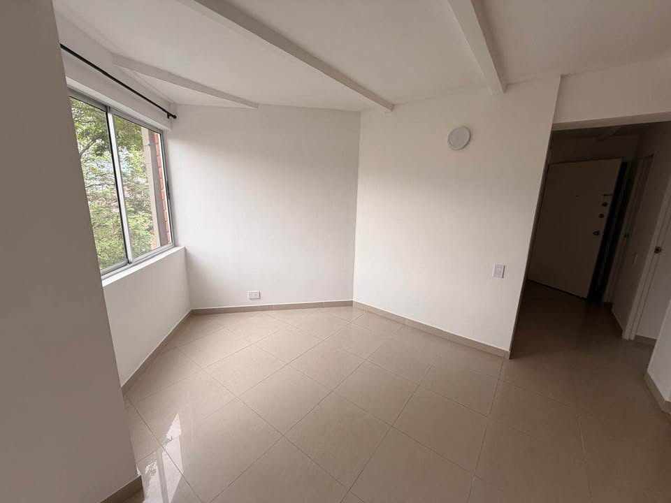 VENDO APARTAMENTO EN CALASANZ