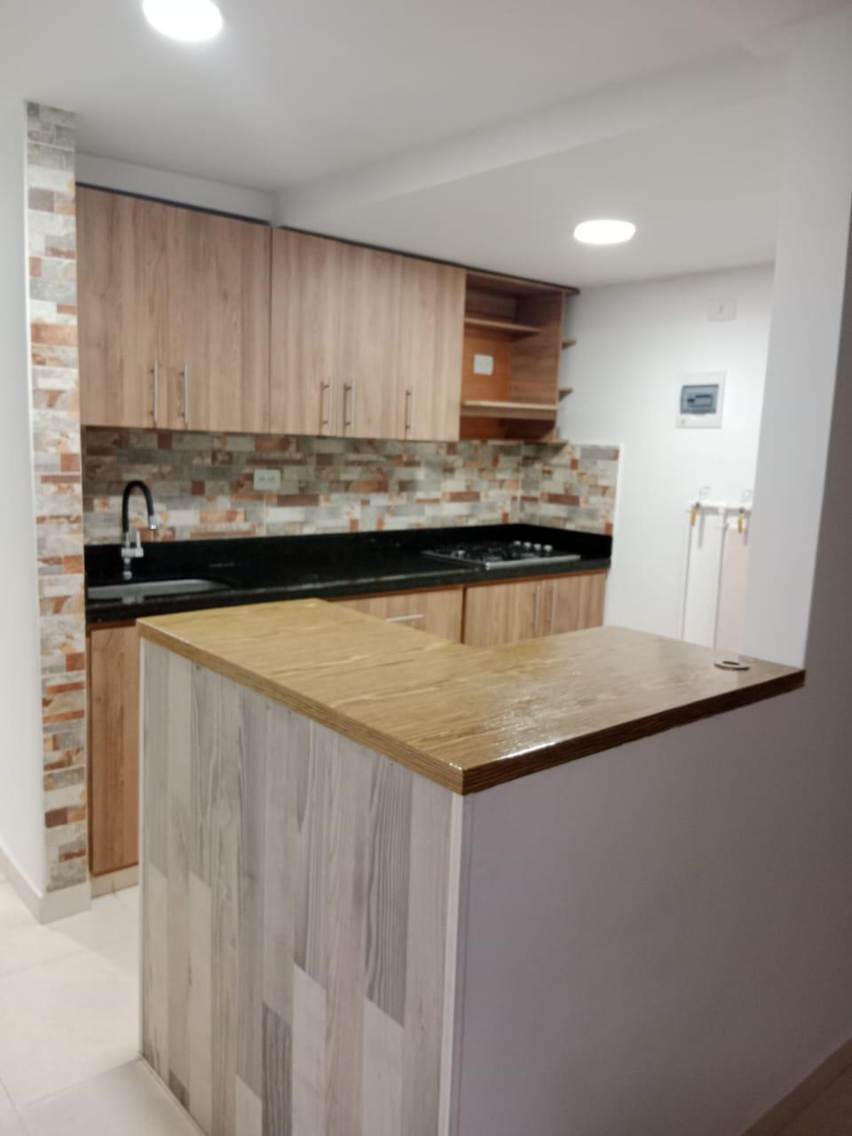 VENDO APARTAMENTO EN ROBLEDO PAJARITO