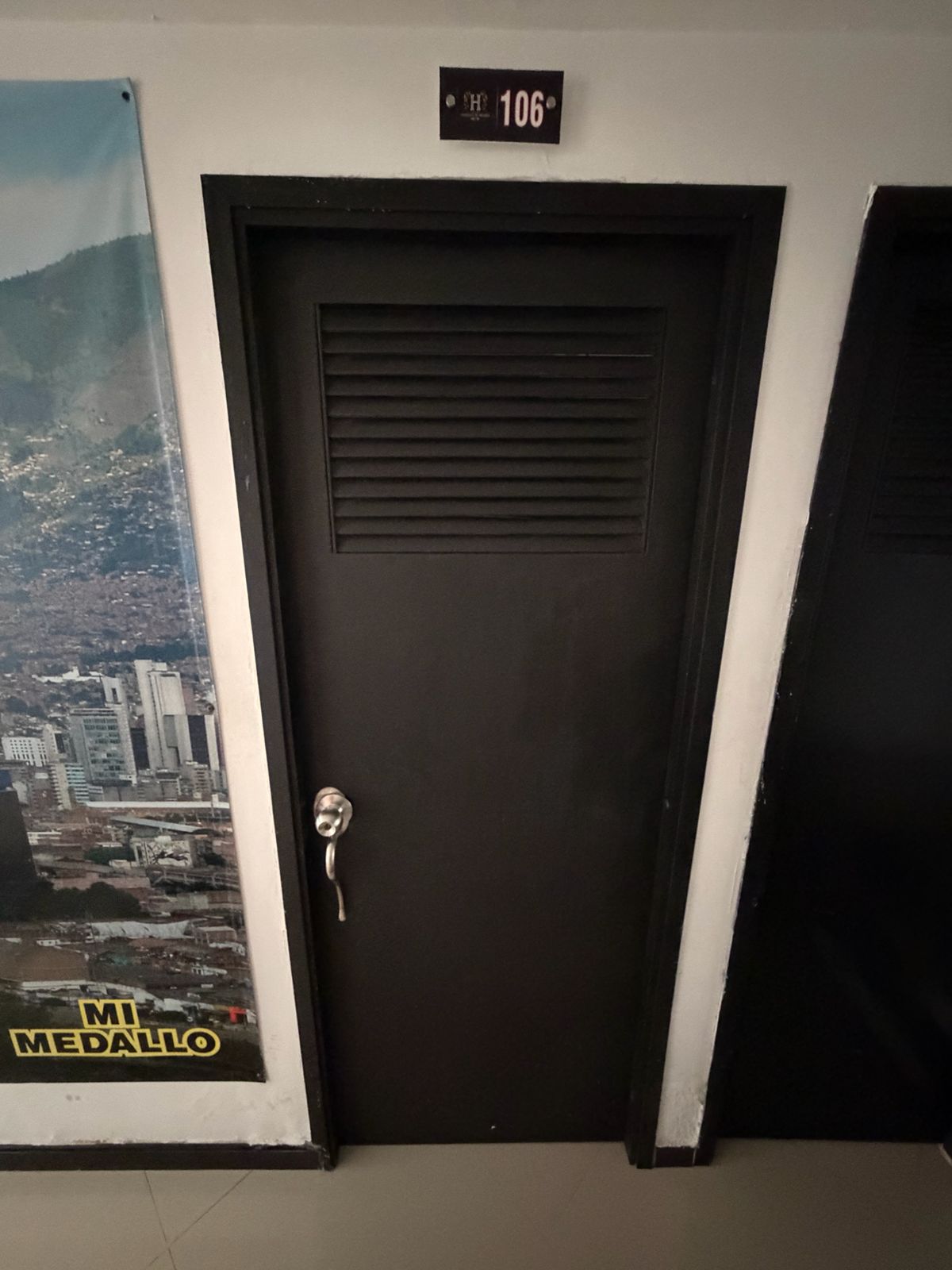 VENDO HOTEL EN LAURELES