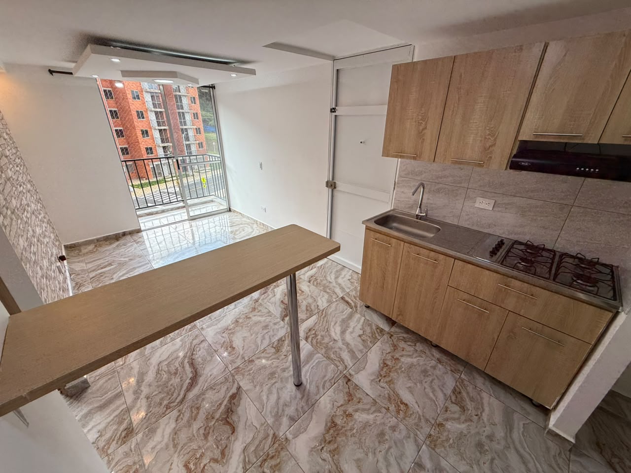ARRIENDO APARTAMENTO EN ROBLEDO SANTA MARIA