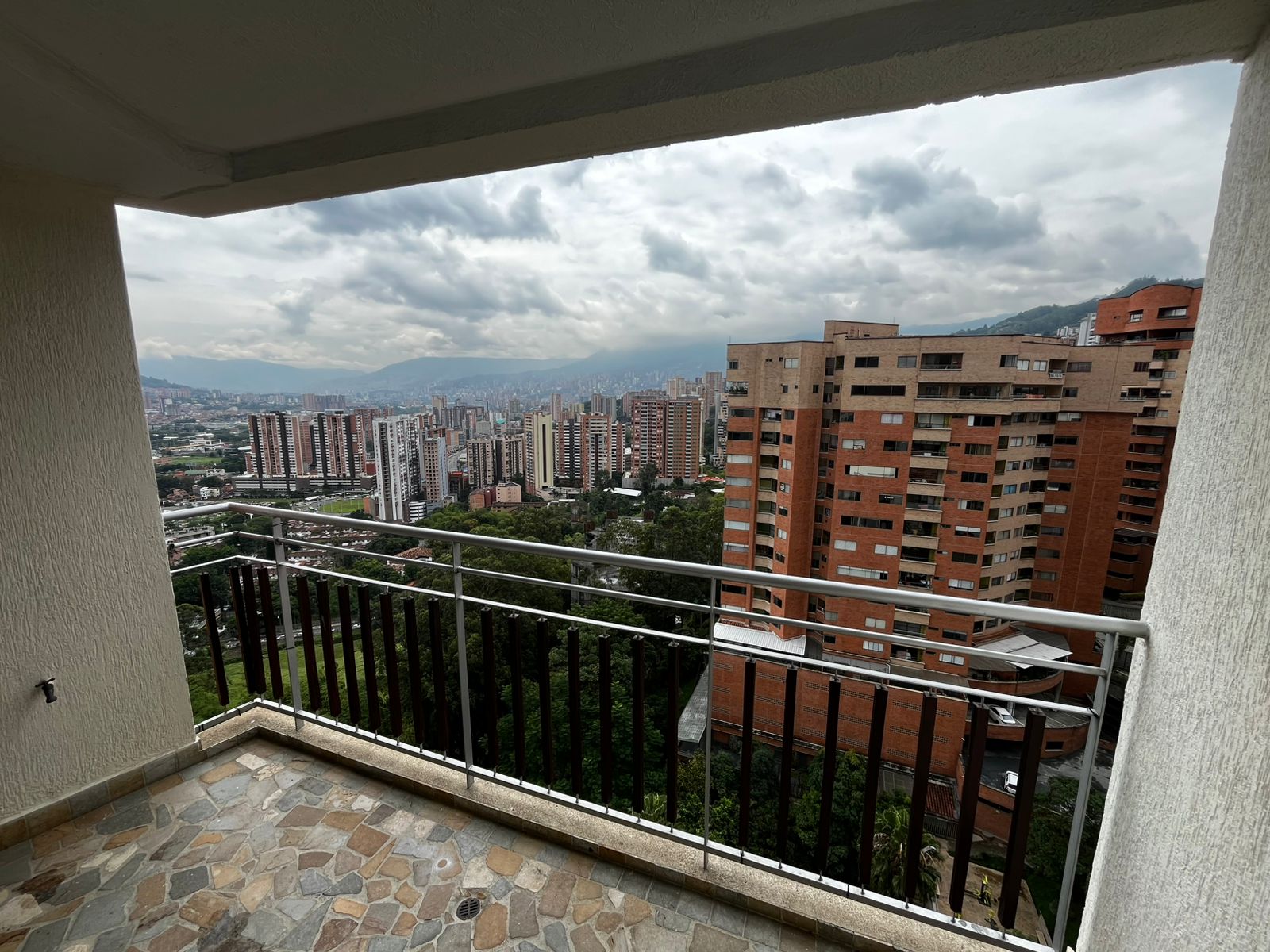 Arriendo apartamento en Sabaneta