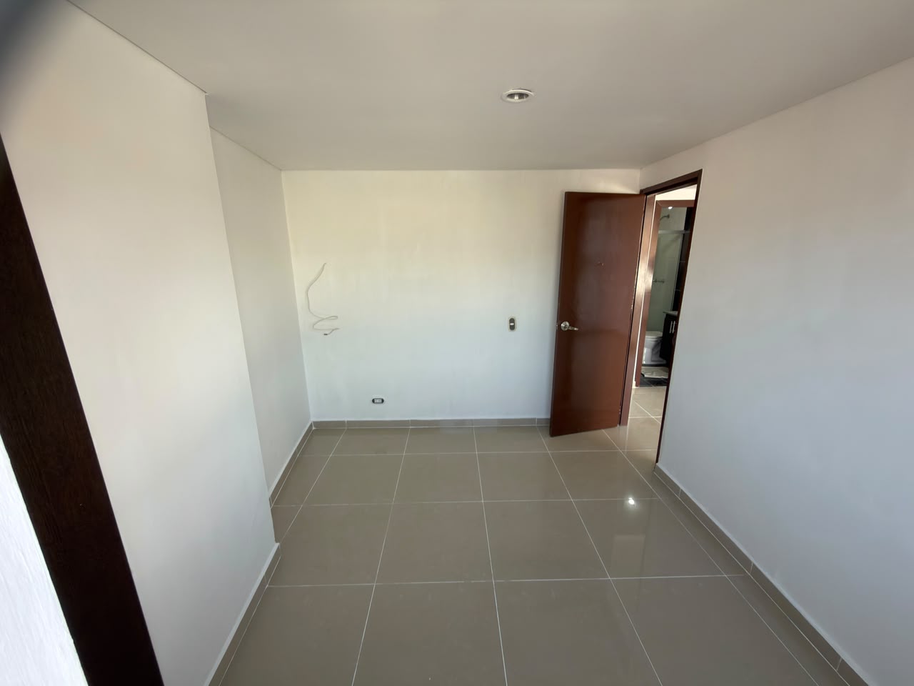 ARRIENDO APARTAMENTO EN EL VELODROMO