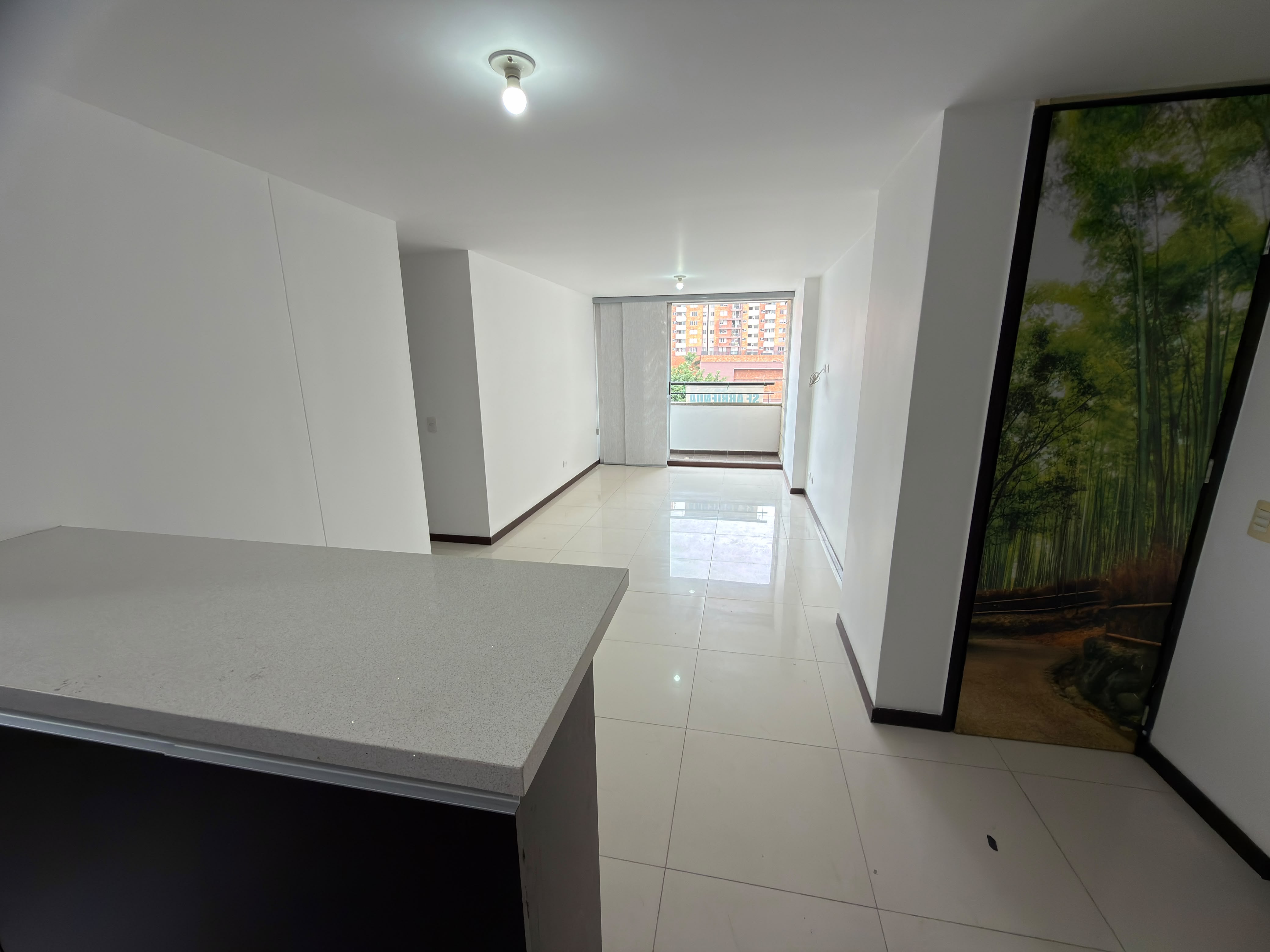 Arriendo Apartamento en los Colores