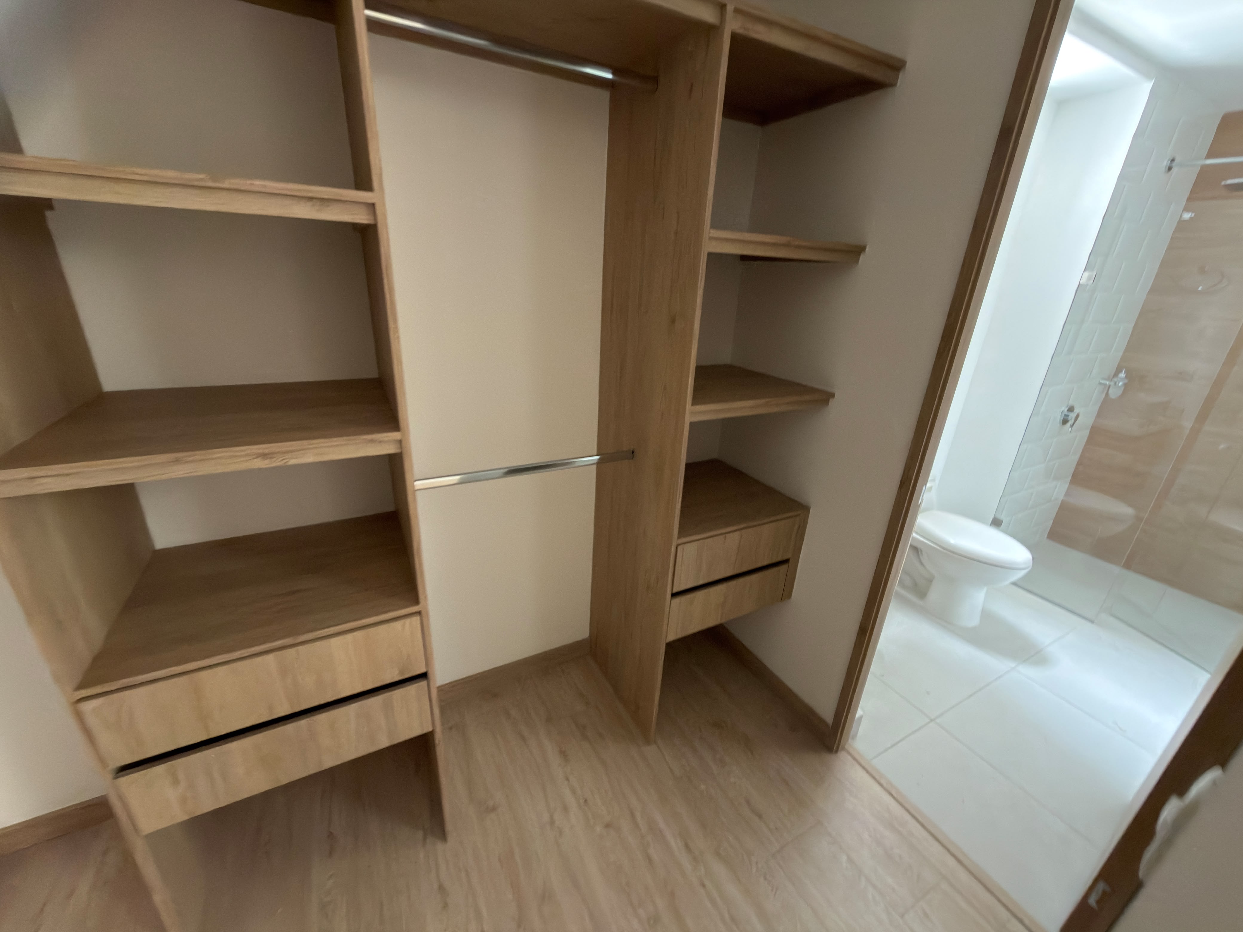 Arriendo Apartamento Los Colores
