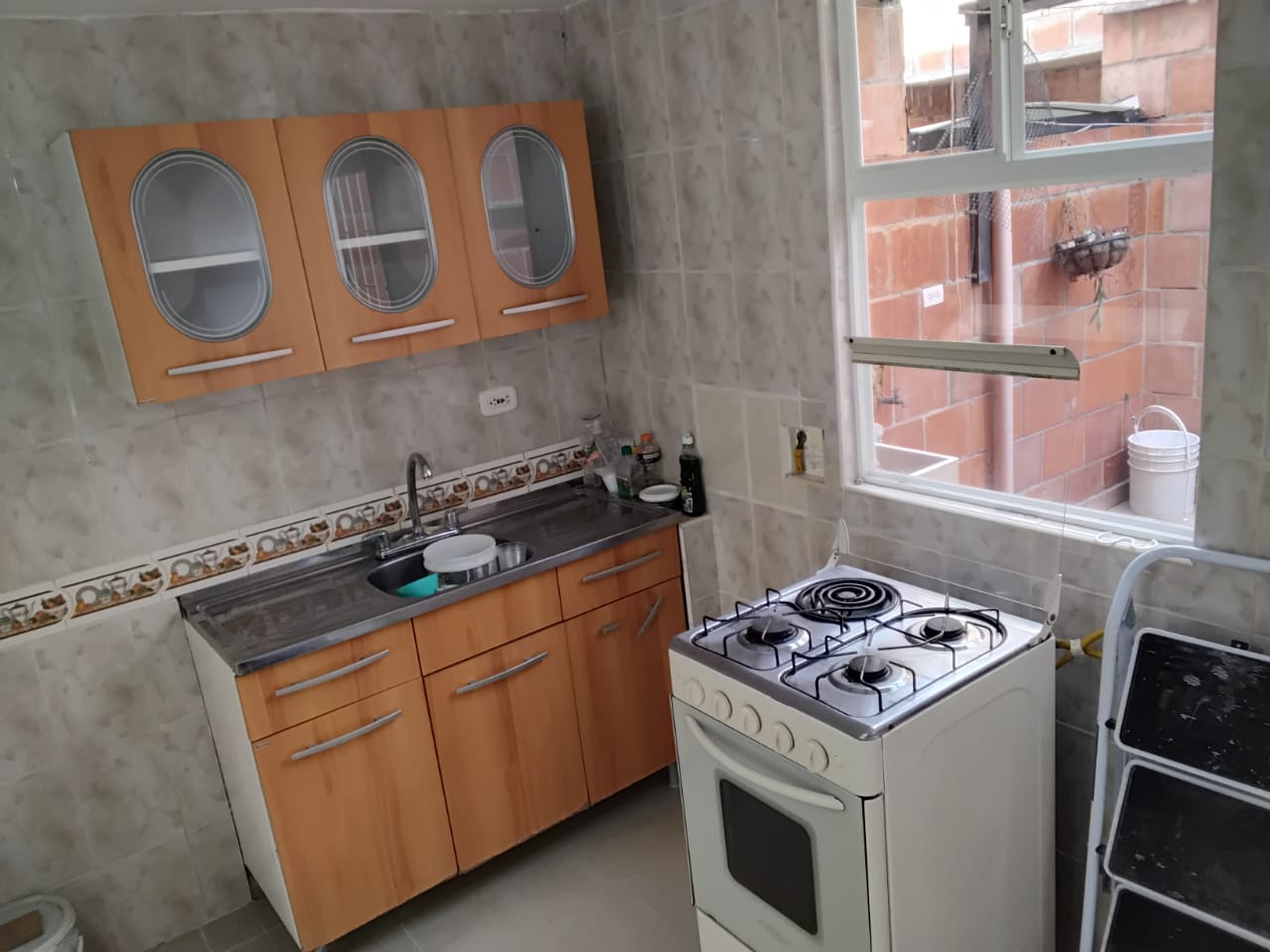 ARRIENDO APARTAMENTO EN RODEO ALTO