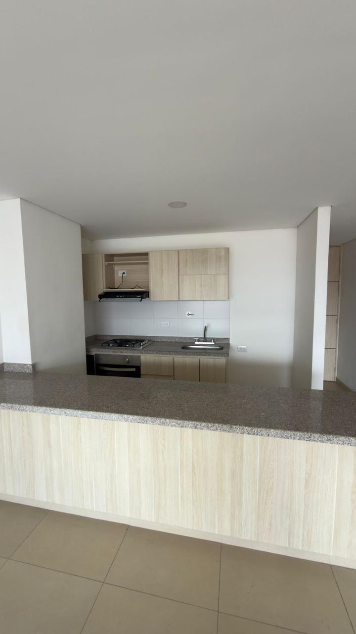 VENDO APARTAMENTO EN ANDALUCIA BELLO