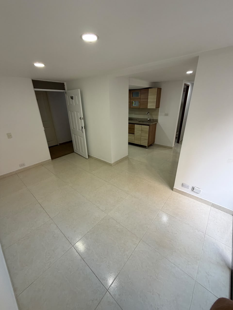 Arriendo Apartamento Robledo Pajarito