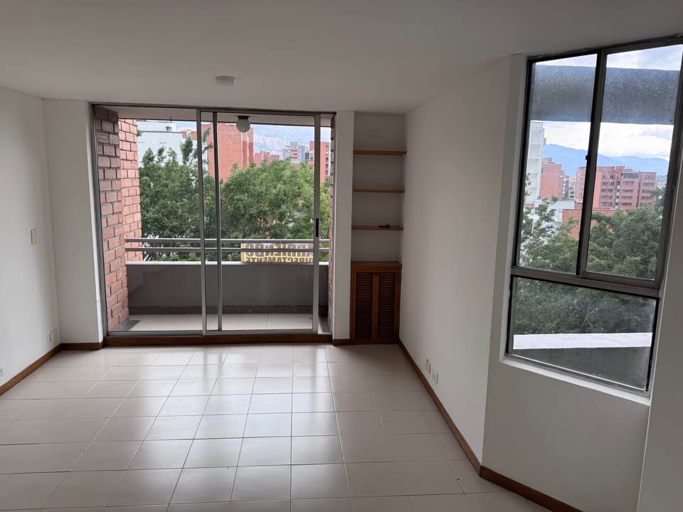 ARRIENDO APARTAMENTO EN LA CASTELLANA