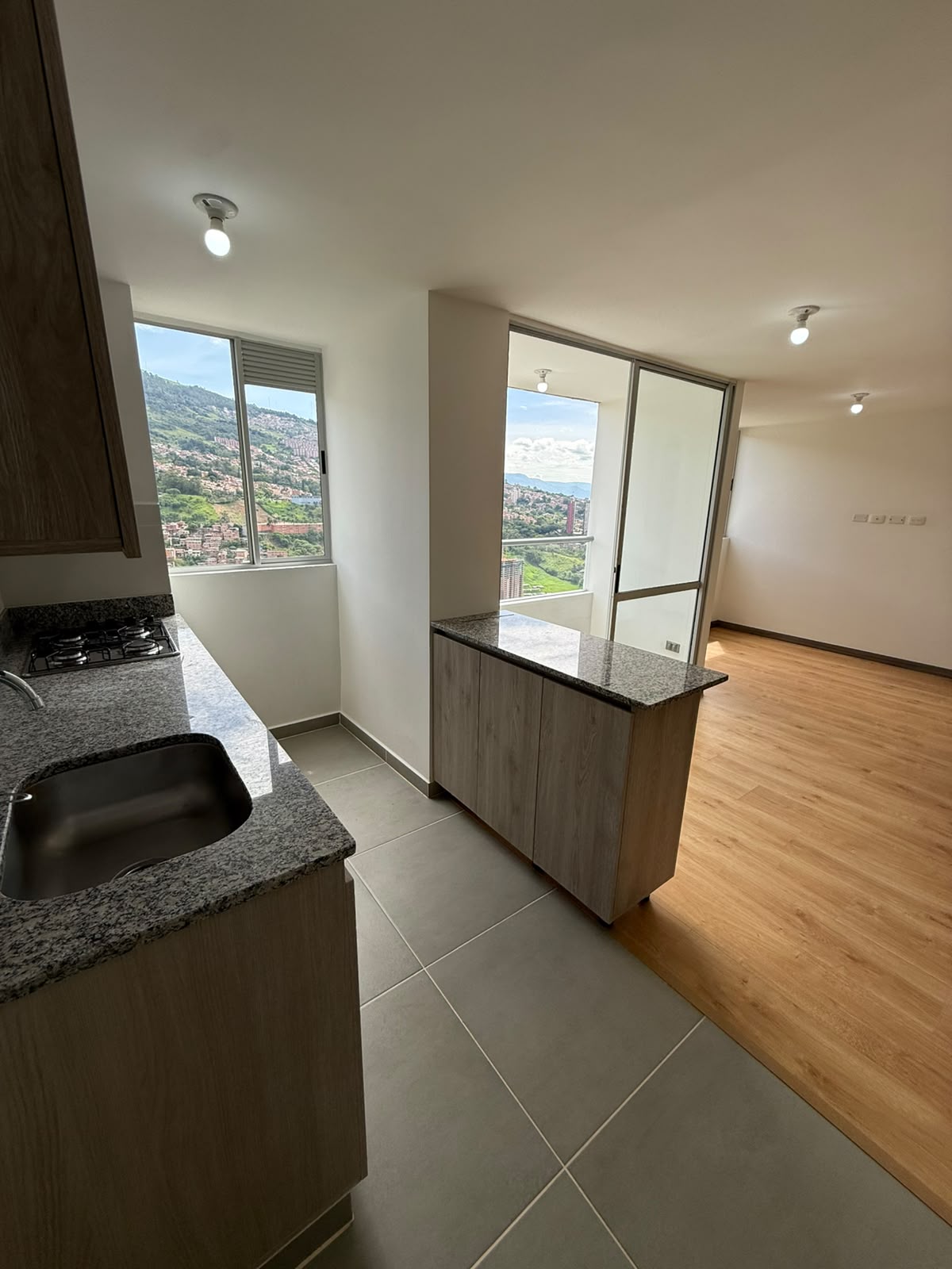 Arriendo Apartamento Calasanz parte Alta