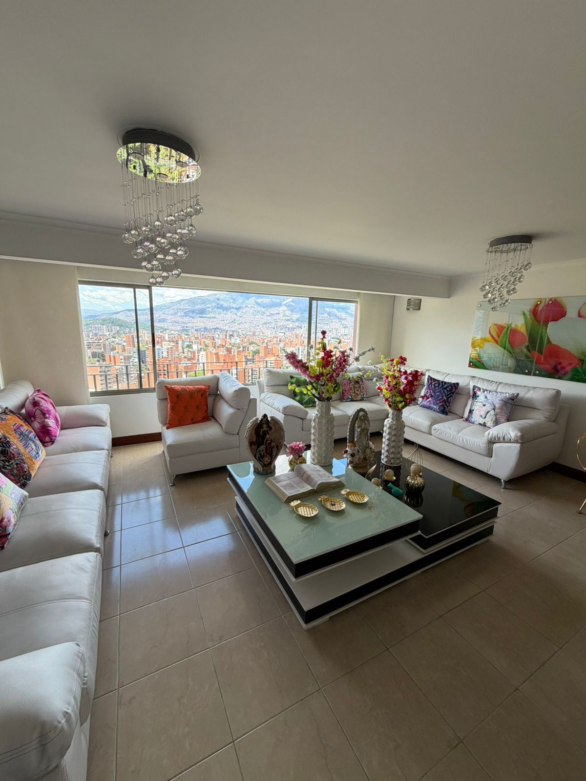 VENDO APARTAMENTO EN LA CASTELLANA