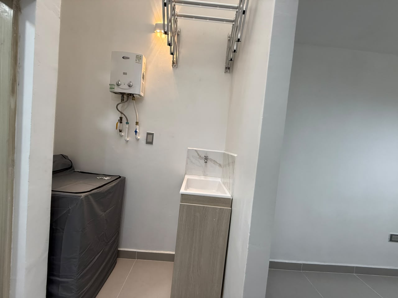 ARRIENDO APARTAESTUDIO EN BELEN ROSALES
