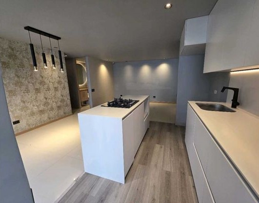 VENDO APARTAMENTO EN LA LOMA DEL INDIO