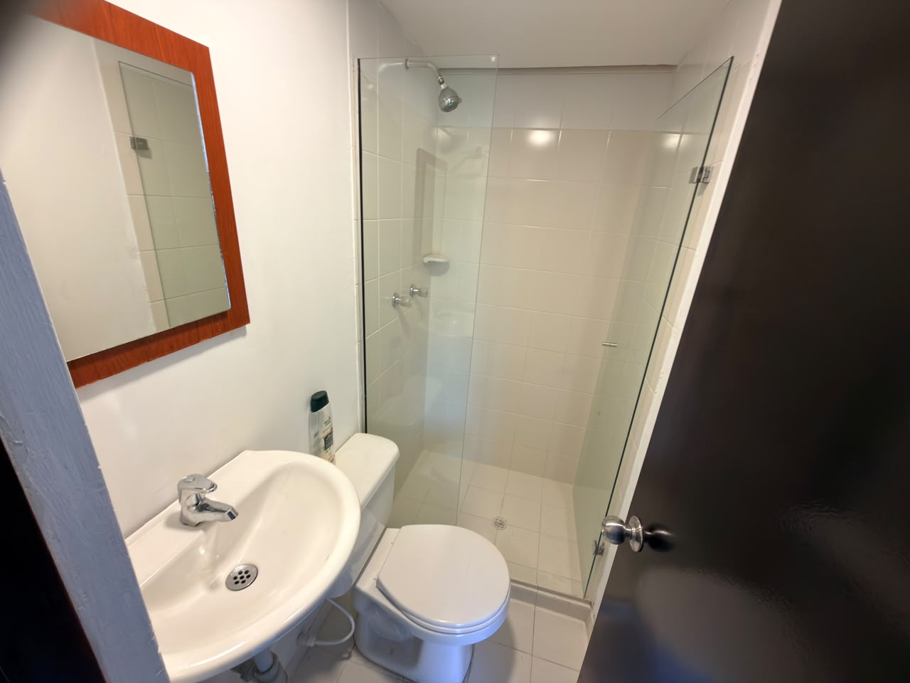 ARRIENDO APARTAMENTO EN RODEO ALTO