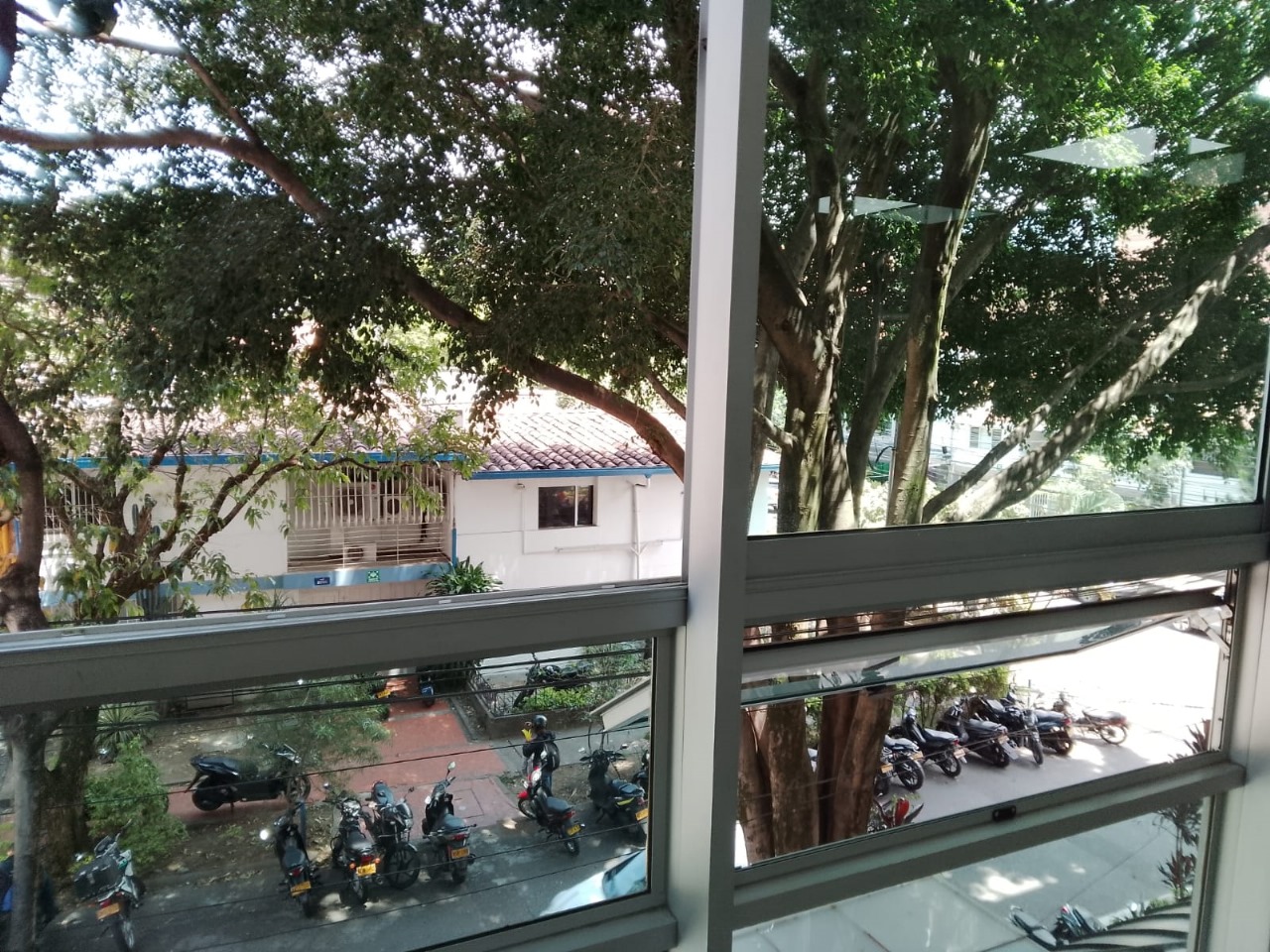Arriendo Oficinas en Laureles Estadio