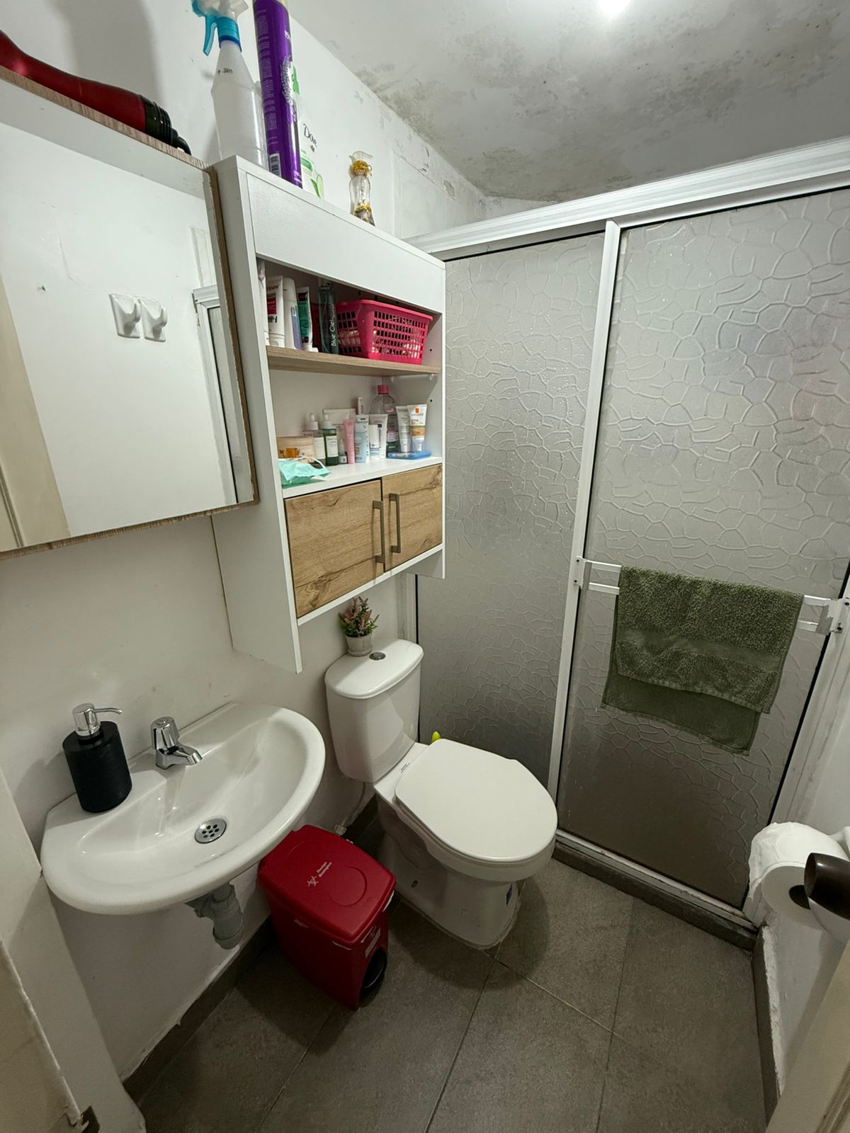 VENDO CASA EN BUENOS AIRES
