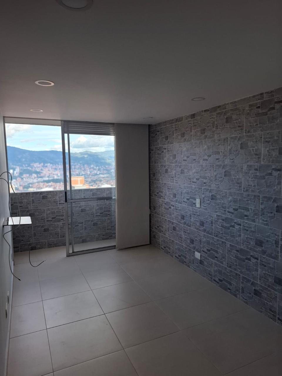 Arriendo Apartamento Robledo Pajarito