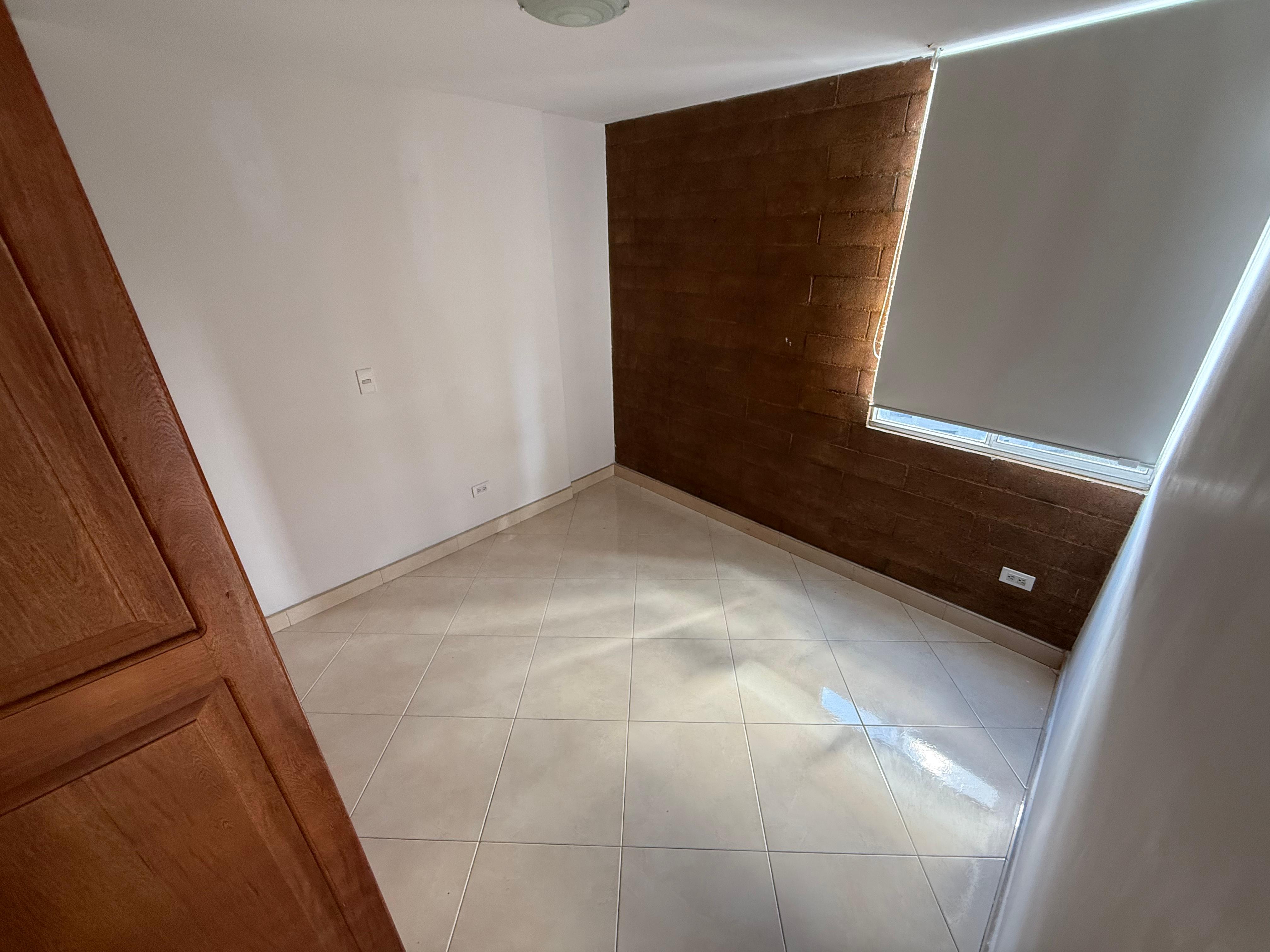 ARRIENDO APARTAMENTO EN CALASANZ PARTE ALTA