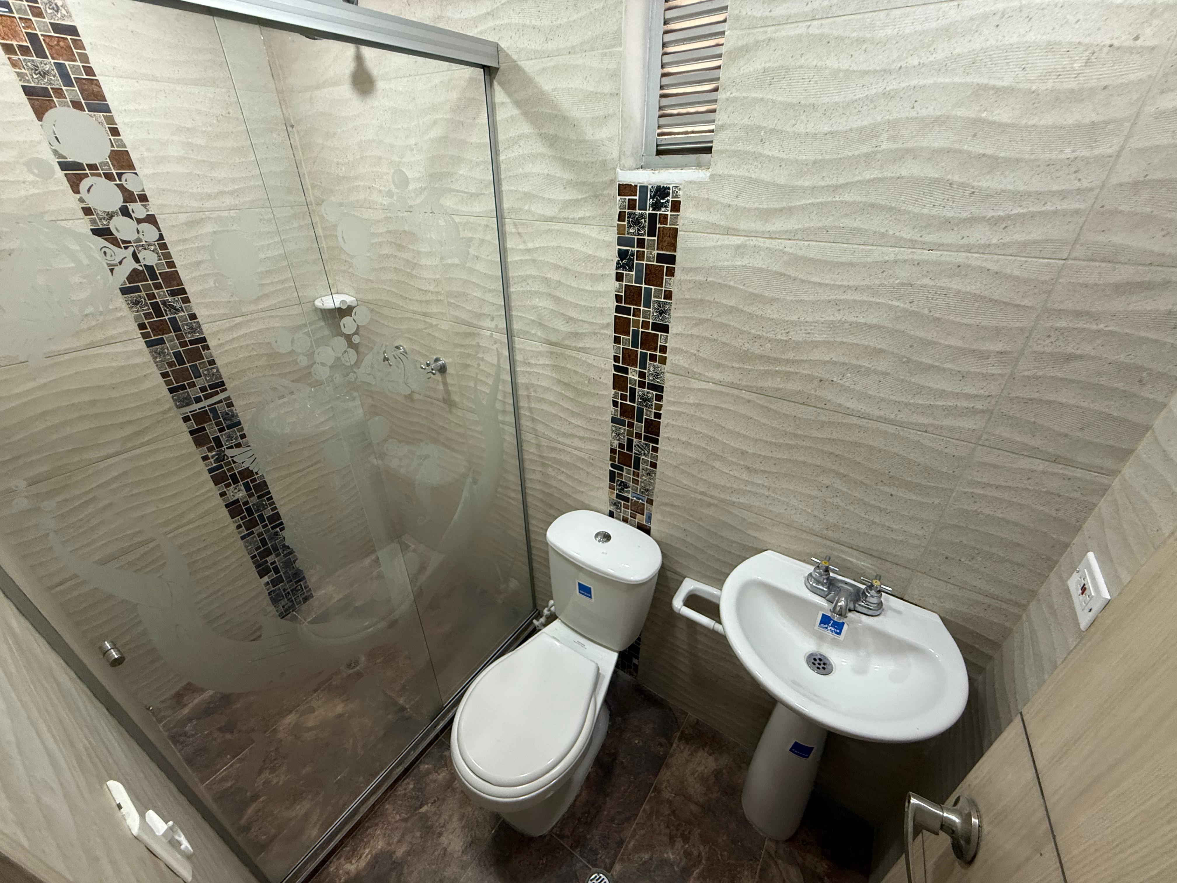 ARRIENDO APARTAMENTO EN SANTA MONICA
