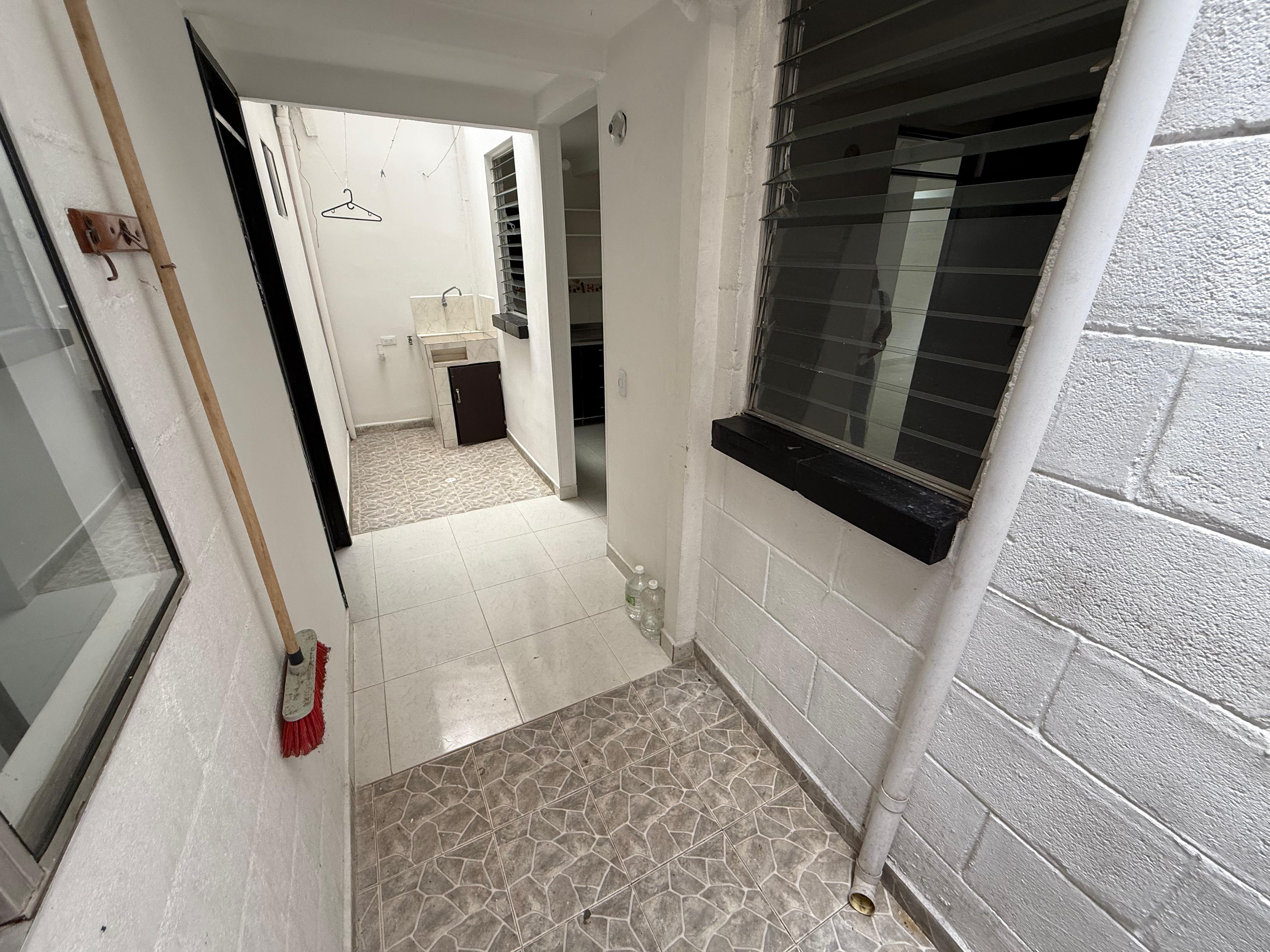 ARRIENDO APARTAMENTO EN ALTOS DE LA MACARENA