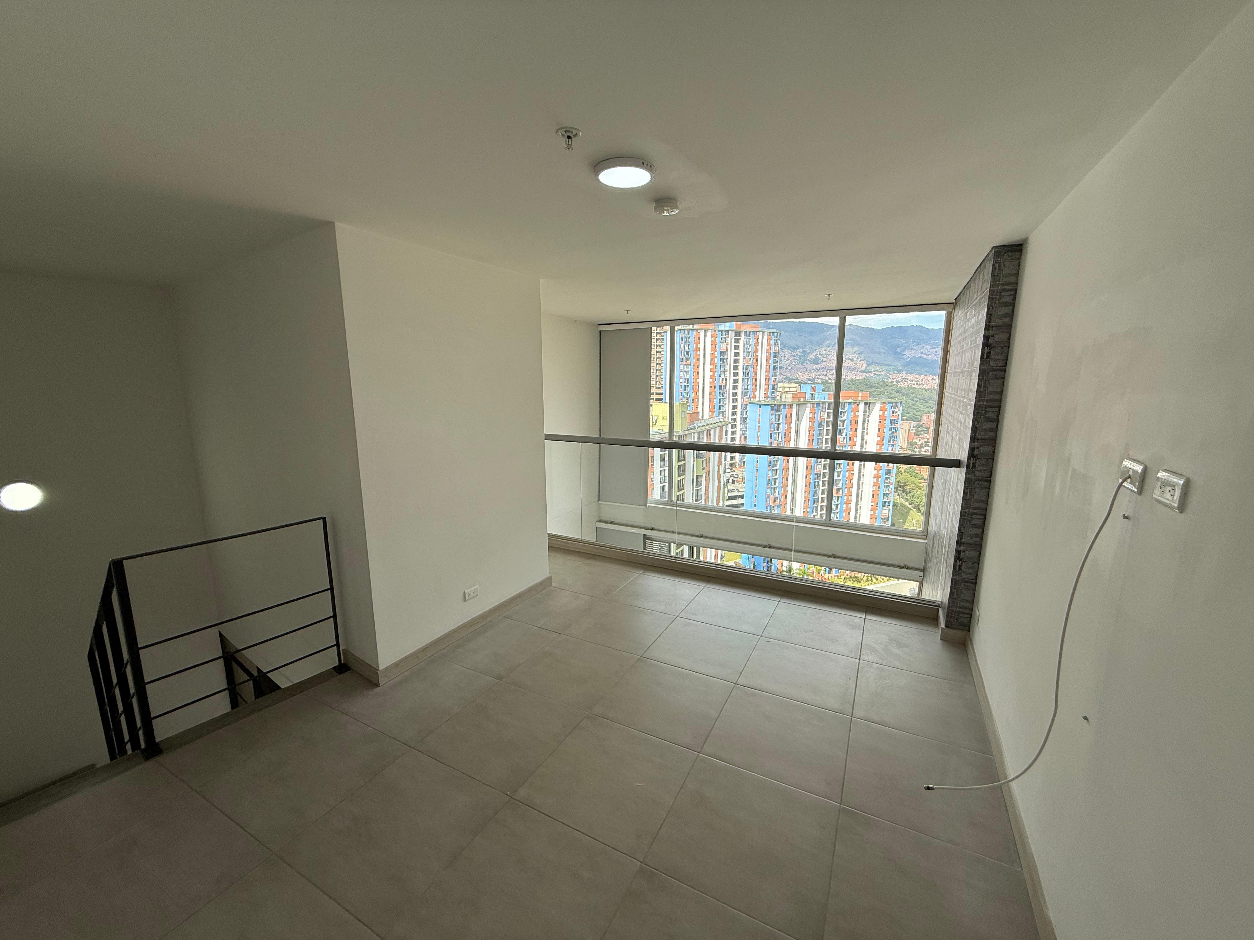ARRIENDO APARTAMENTO EN CALASANZ