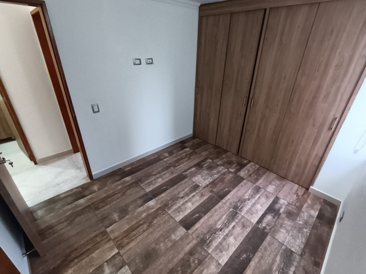 Arrienda Apartamento Loma de los Bernal